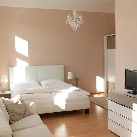 Hotel Boutiquehotel Stefanie 4*