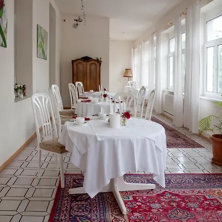 Hotel Boutiquehotel Stefanie 4*